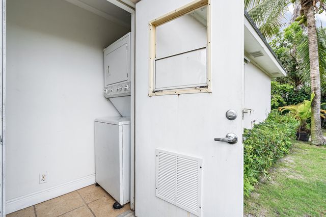 245 Cortez Road, West Palm Beach, FL 33405