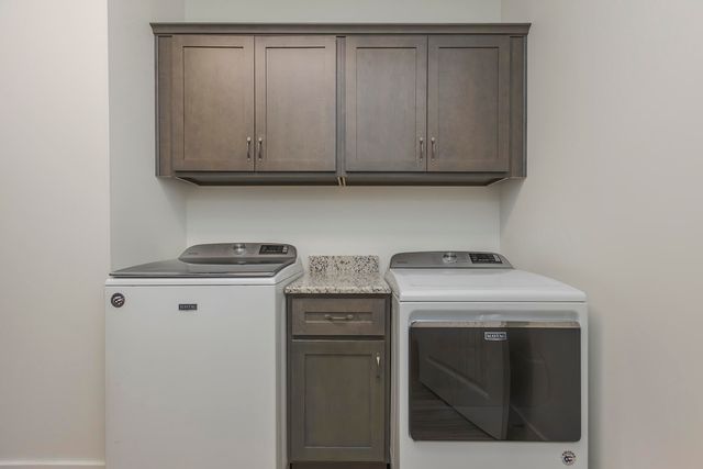 1053 English Garden, Lawrenceburg, KY 40342