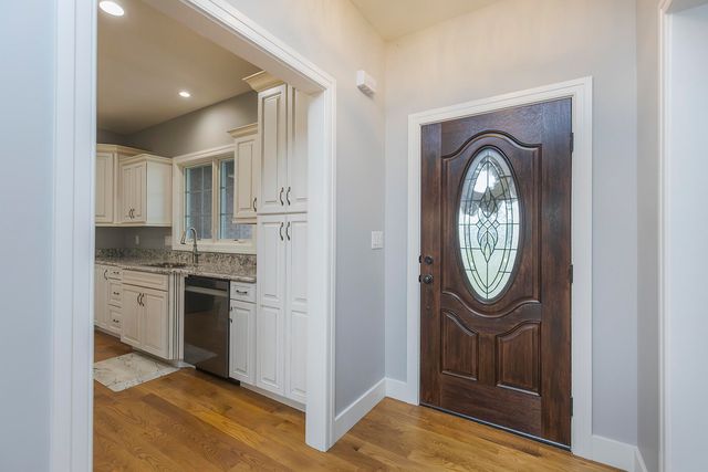 1053 English Garden, Lawrenceburg, KY 40342