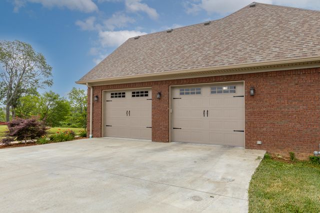 1053 English Garden, Lawrenceburg, KY 40342