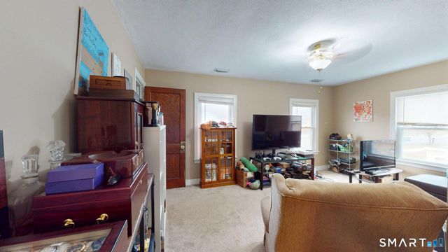 138 Main Street, Somers, CT 06071