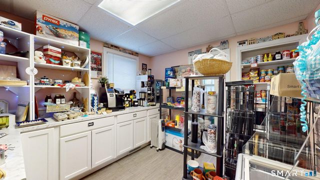 138 Main Street, Somers, CT 06071