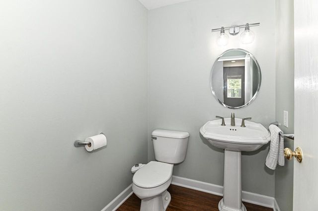 N88W18115 Duke STREET, Menomonee Falls, WI 53051