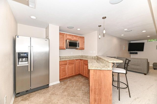 N88W18115 Duke STREET, Menomonee Falls, WI 53051