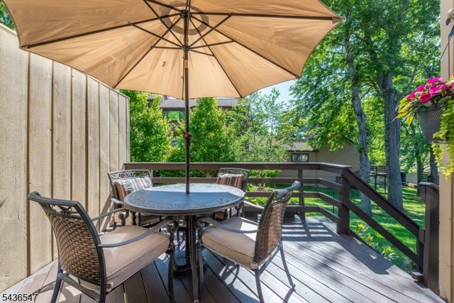 5 Tulip Ln, Harding Twp., NJ 07960