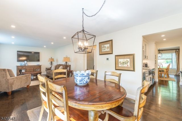 5 Tulip Ln, Harding Twp., NJ 07960