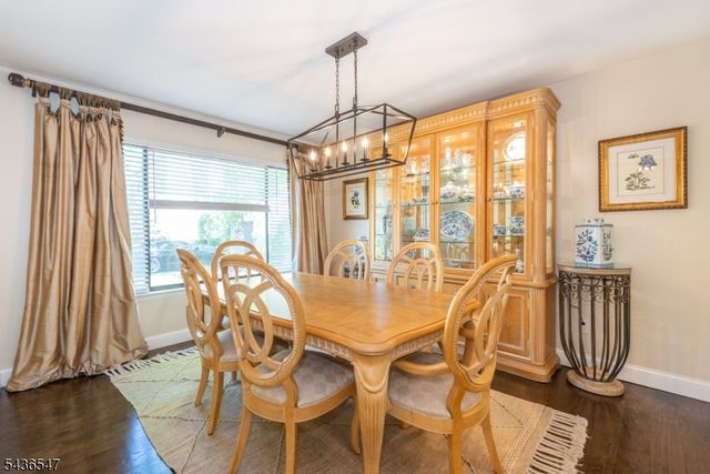 5 Tulip Ln, Harding Twp., NJ 07960