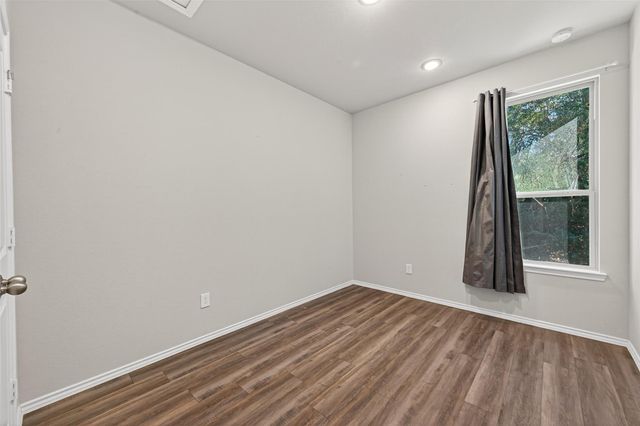 12004 Canal Street, Willis, TX 77318