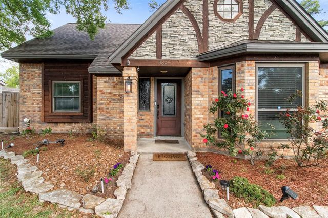 3804 September Drive, Baytown, TX 77521