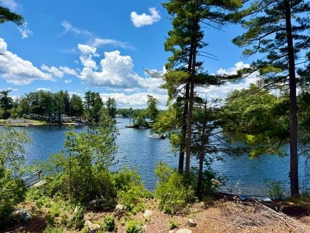 10D Chase Island Road, Atkinson, NH 03811
