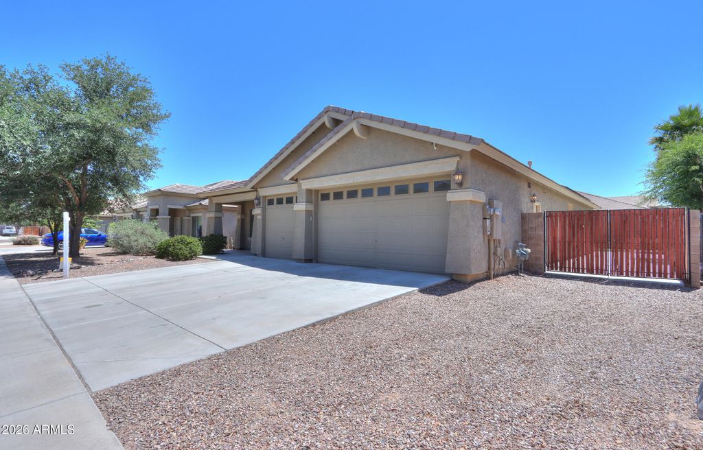 22121 N GREENLAND PARK Drive, Maricopa, AZ 85139 — photo 4