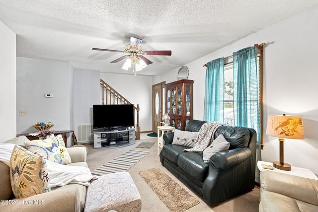 998 Trevino Road, Southport, NC 28461