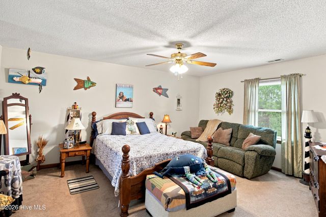998 Trevino Road, Southport, NC 28461