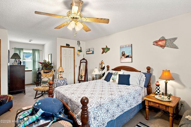 998 Trevino Road, Southport, NC 28461