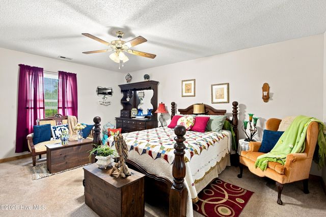 998 Trevino Road, Southport, NC 28461
