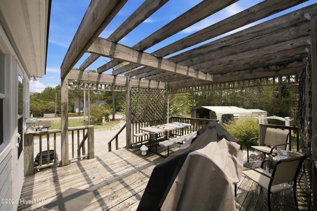 998 Trevino Road, Southport, NC 28461