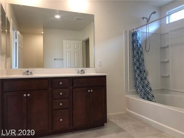 7576 SLIPPER ORCHID Street, Las Vegas, NV 89148