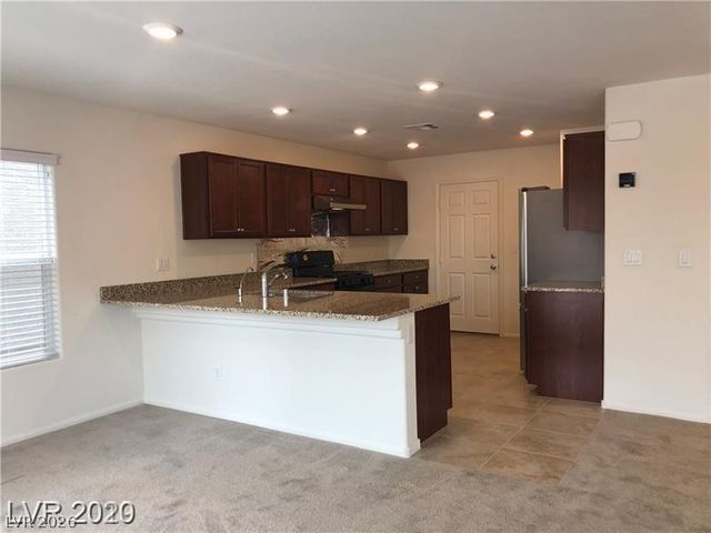 7576 SLIPPER ORCHID Street, Las Vegas, NV 89148