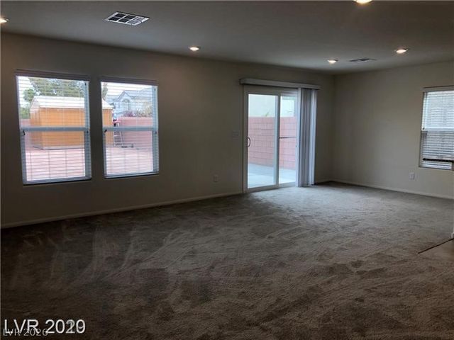 7576 SLIPPER ORCHID Street, Las Vegas, NV 89148