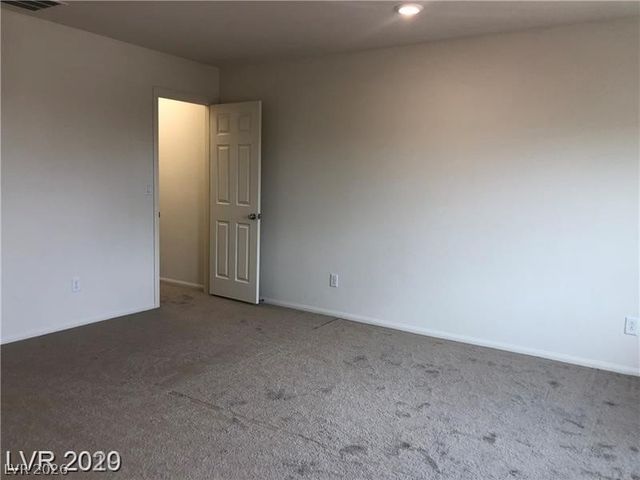 7576 SLIPPER ORCHID Street, Las Vegas, NV 89148