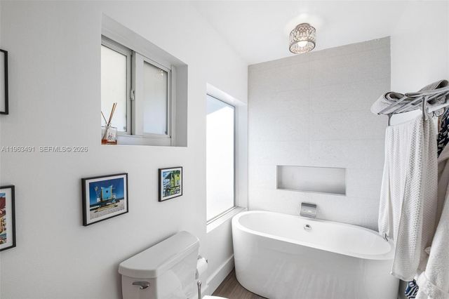 7231 SW 174th St, Palmetto Bay, FL 33157