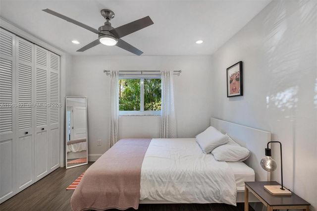 7231 SW 174th St, Palmetto Bay, FL 33157