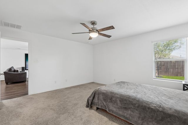 1810 River Crossing Drive, Anna, TX 75409