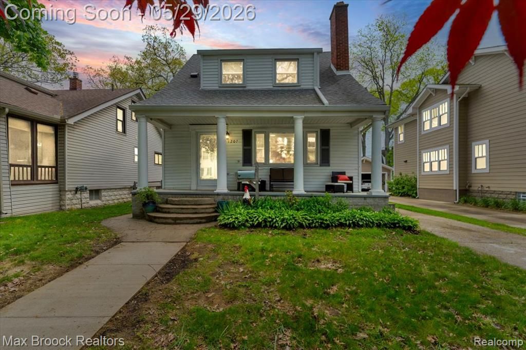 1207 Hoffman Avenue, Royal Oak, MI 48067