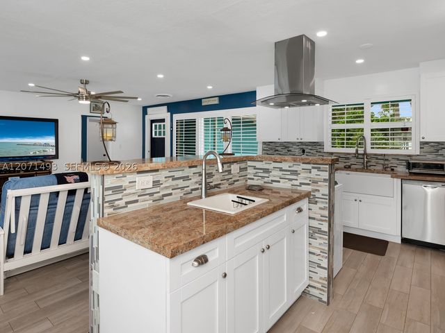 2049 Windward Dr, Lauderdale By The Sea, FL 33062