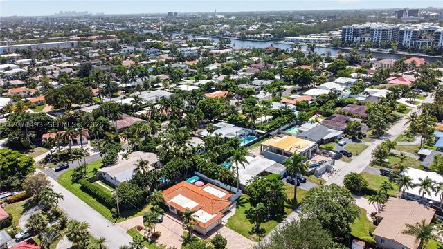 2049 Windward Dr, Lauderdale By The Sea, FL 33062