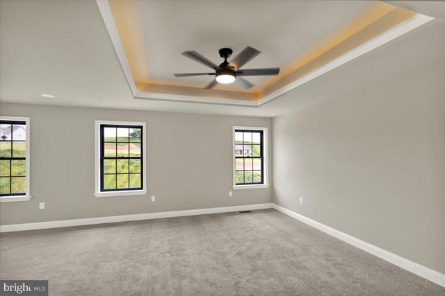 011 STARLIGHT LANE, Lebanon, PA 17046