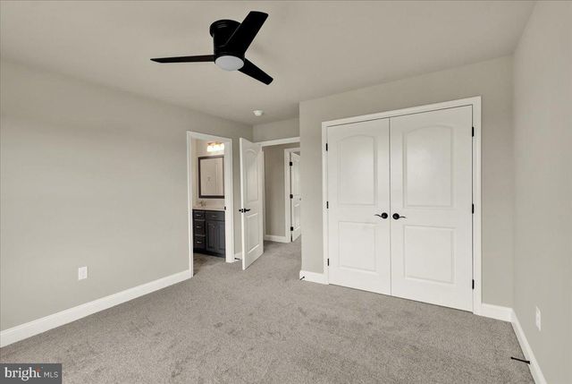 011 STARLIGHT LANE, Lebanon, PA 17046