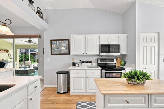 2242 W DEL WEBB BOULEVARD, Sun City Center, FL 33573