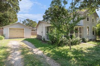 313 S Brown Street, Paw Paw, MI 49079