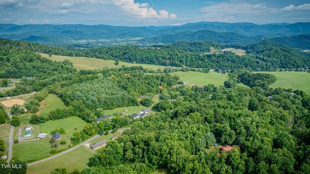 263 Rocky Branch Road, Elizabethton, TN 37643