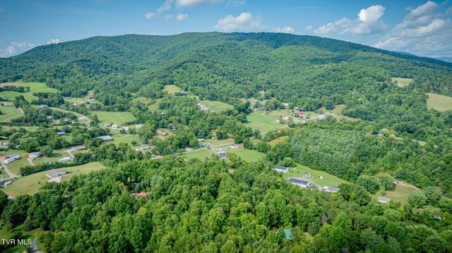 263 Rocky Branch Road, Elizabethton, TN 37643