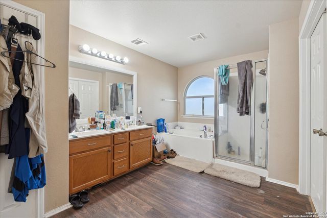 404 Eagle Flight, Cibolo, TX 78108