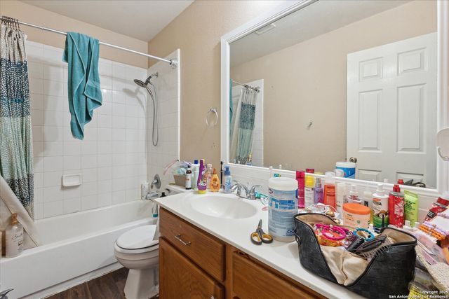 404 Eagle Flight, Cibolo, TX 78108