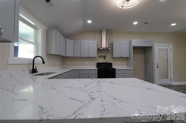 922 Marshville Olive Branch Road, Marshville, NC 28103