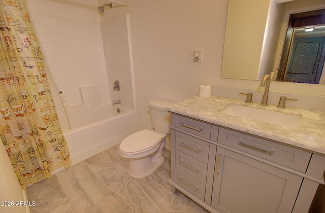 207 E 6TH Street, Eloy, AZ 85131