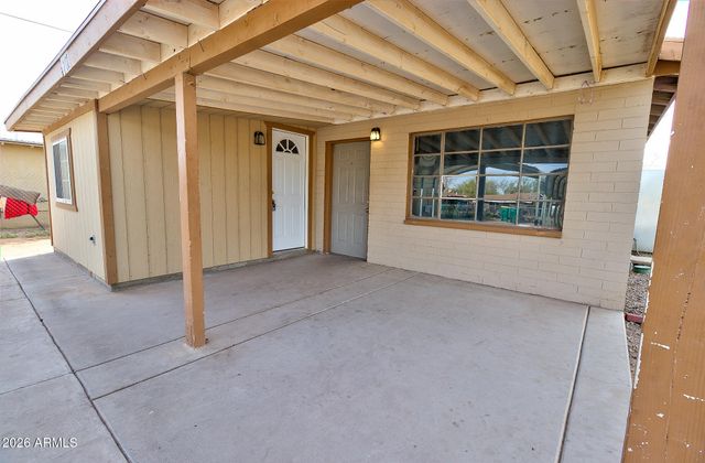 207 E 6TH Street, Eloy, AZ 85131
