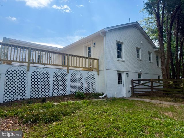 753 BEAR WALLOW RD, Warrenton, VA 20186