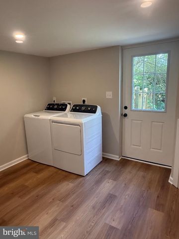 753 BEAR WALLOW RD, Warrenton, VA 20186