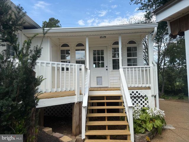 753 BEAR WALLOW RD, Warrenton, VA 20186