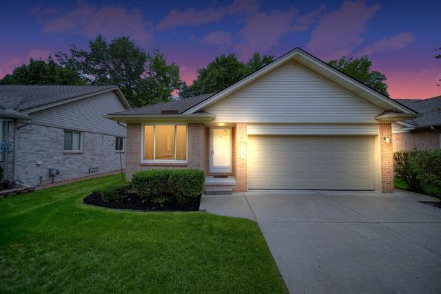 36457 Black Oak Drive, Westland, MI 48185