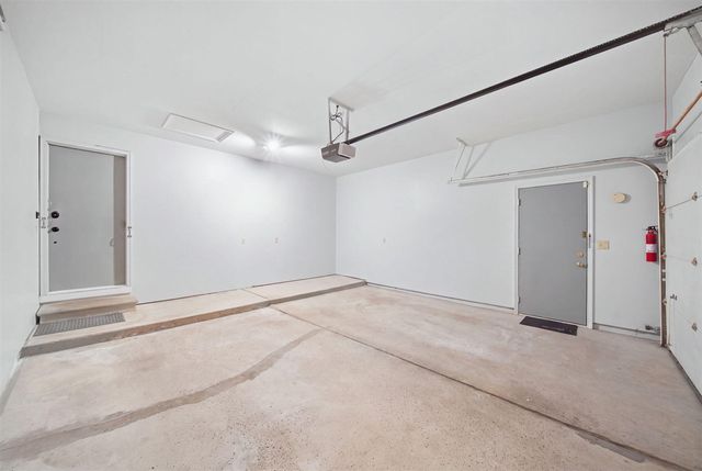 36457 Black Oak Drive, Westland, MI 48185