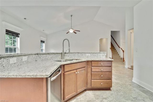 139 Southern Pine DR, Moyock, NC 27958