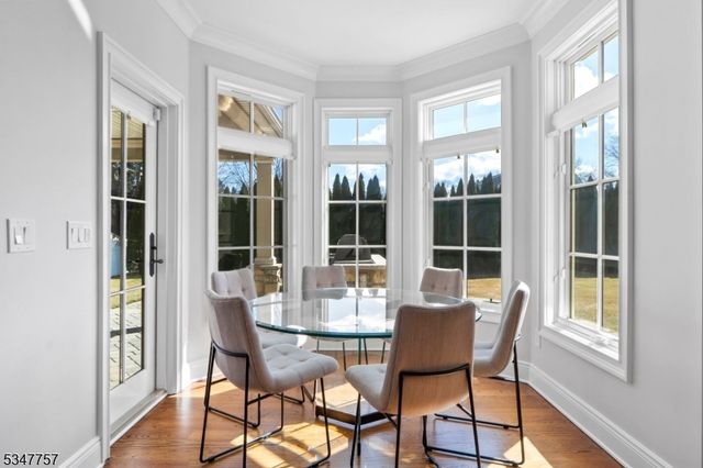 181 Stonehenge Ter, Clark Twp., NJ 07066