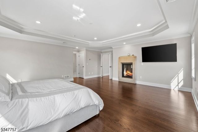181 Stonehenge Ter, Clark Twp., NJ 07066