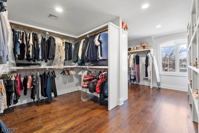 181 Stonehenge Ter, Clark Twp., NJ 07066